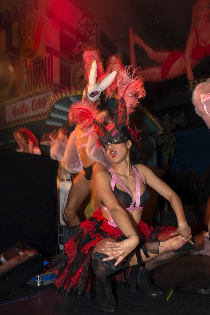 Backstage at Pink Inc., Kinky easter bunnies, Hamburg 2019, Dirk Heurich