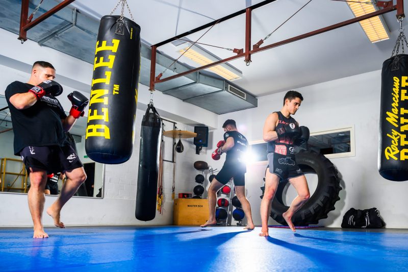 Muay Thai Boxtraining im Thaiholics Gym, Hamburg