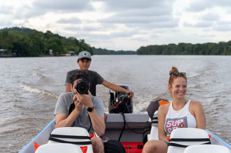 Baby turtle making its way across sandy beach to the ocean. Tortuguero, Costa Rica 2024, © Dirk Heurich, dirksn.com