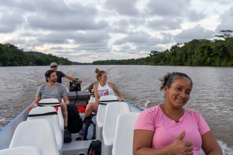 Baby turtle making its way across sandy beach to the ocean. Tortuguero, Costa Rica 2024, © Dirk Heurich, dirksn.com